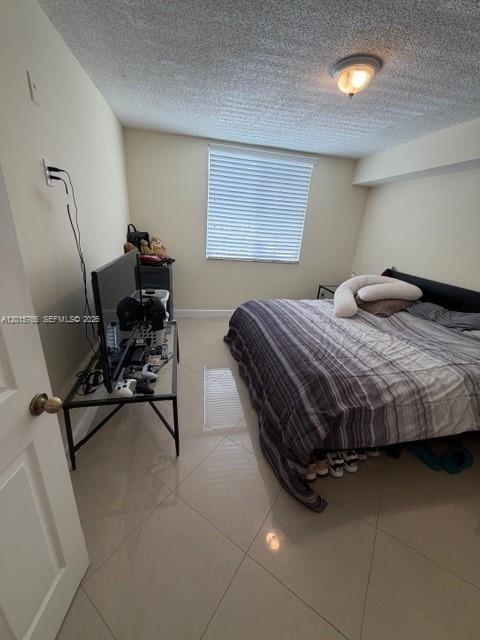 DEVONAIRE CONDO - Residential Lease