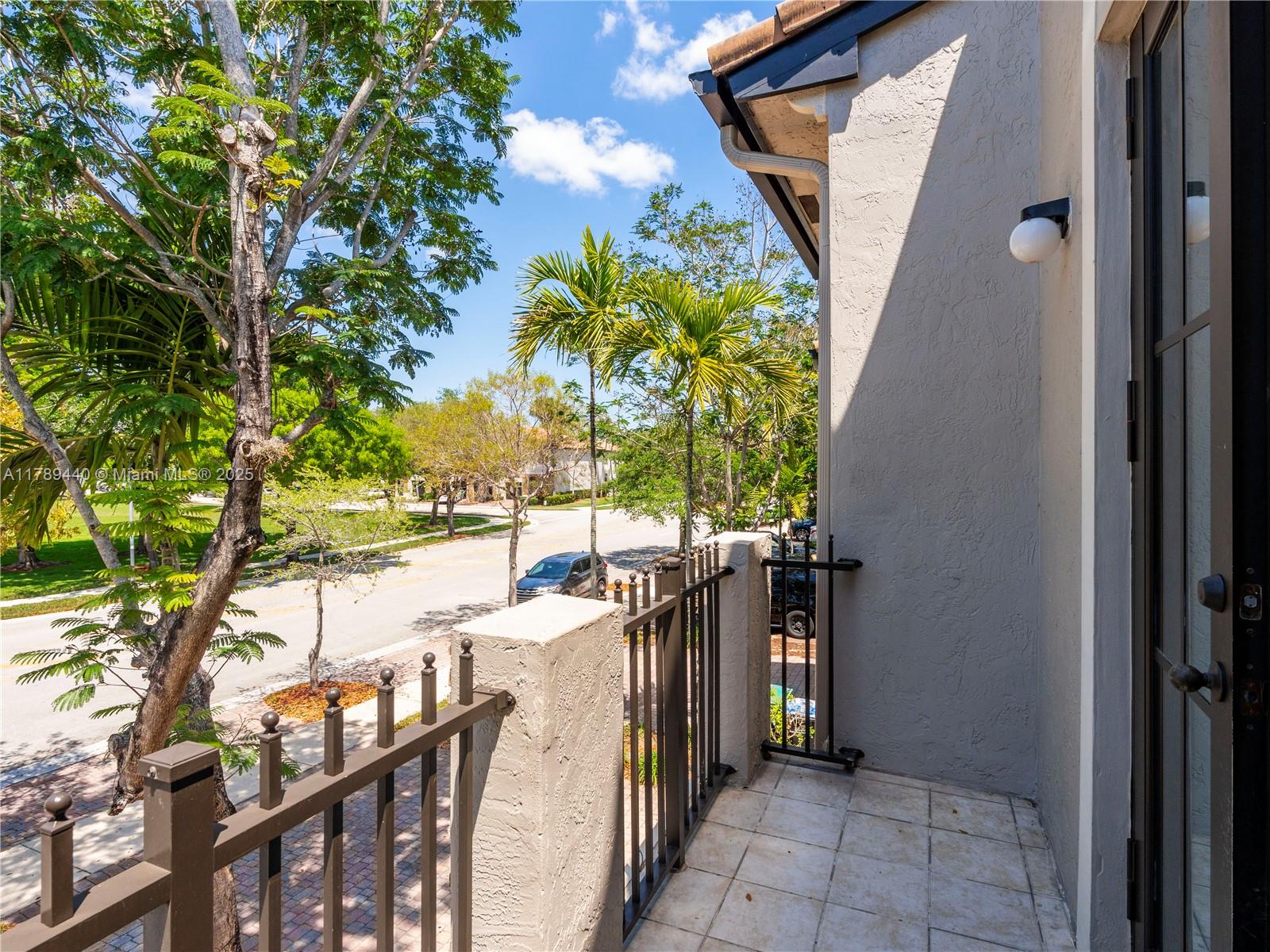 SILVER PALM EAST SECTION - Residential