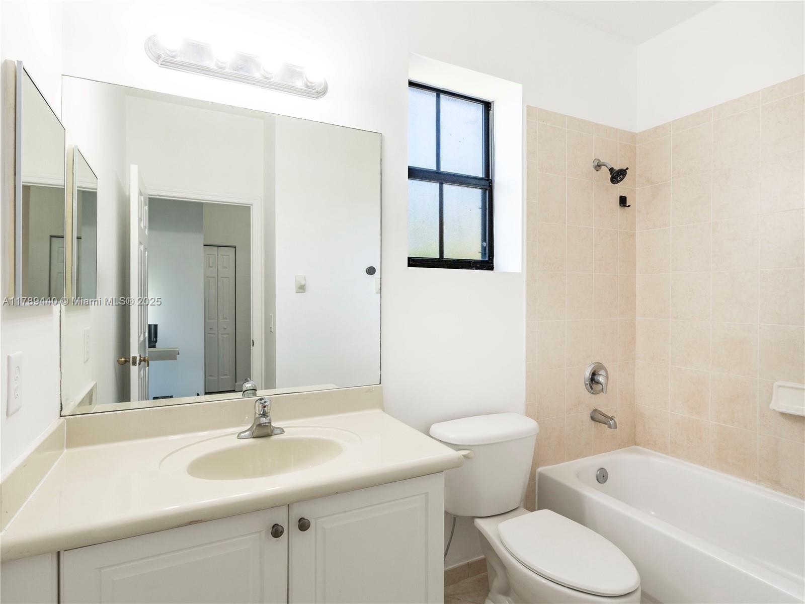 SILVER PALM EAST SECTION - Residential