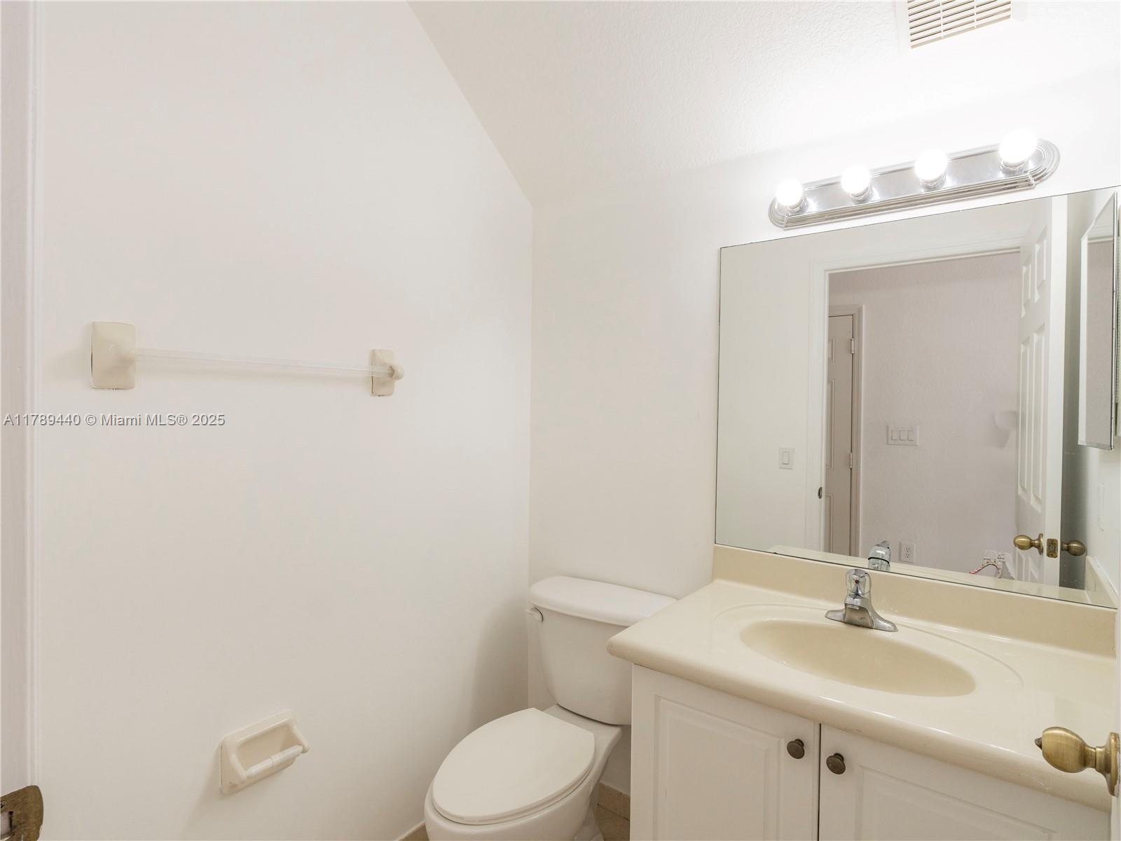 SILVER PALM EAST SECTION - Residential