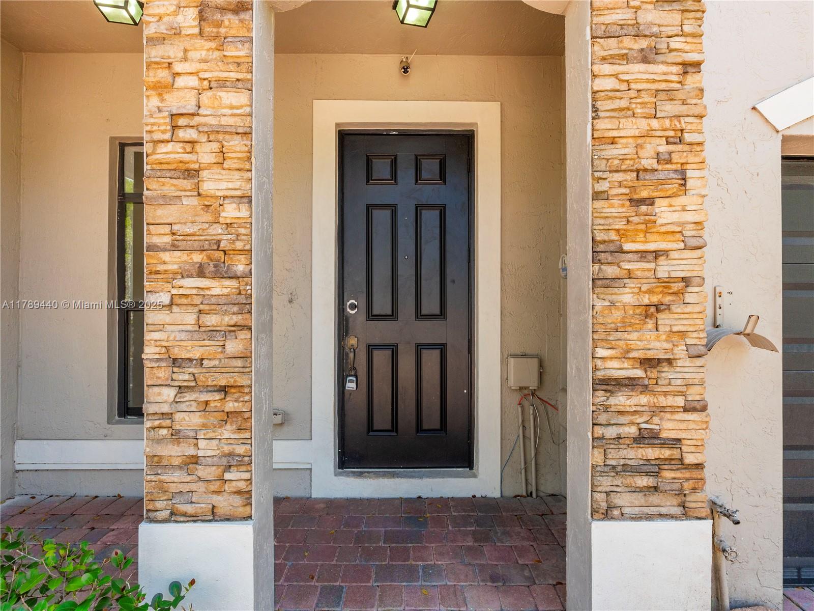 SILVER PALM EAST SECTION - Residential