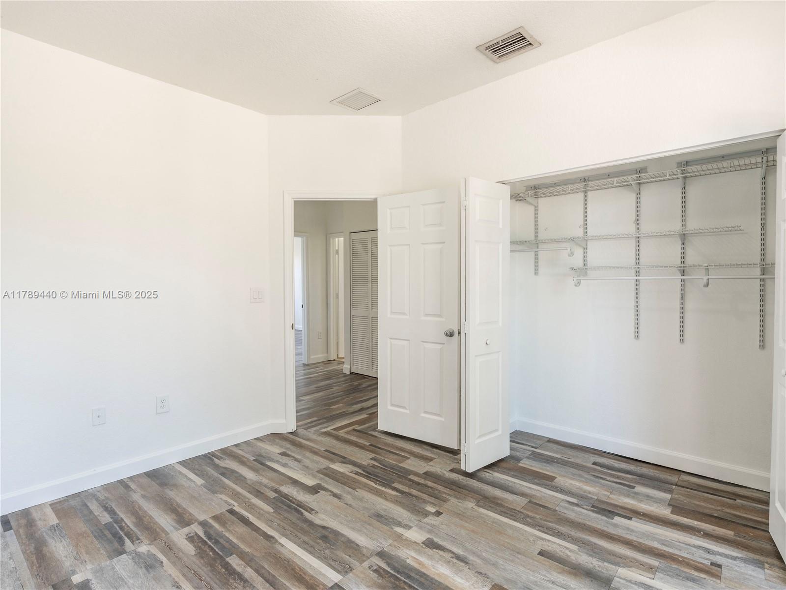 SILVER PALM EAST SECTION - Residential