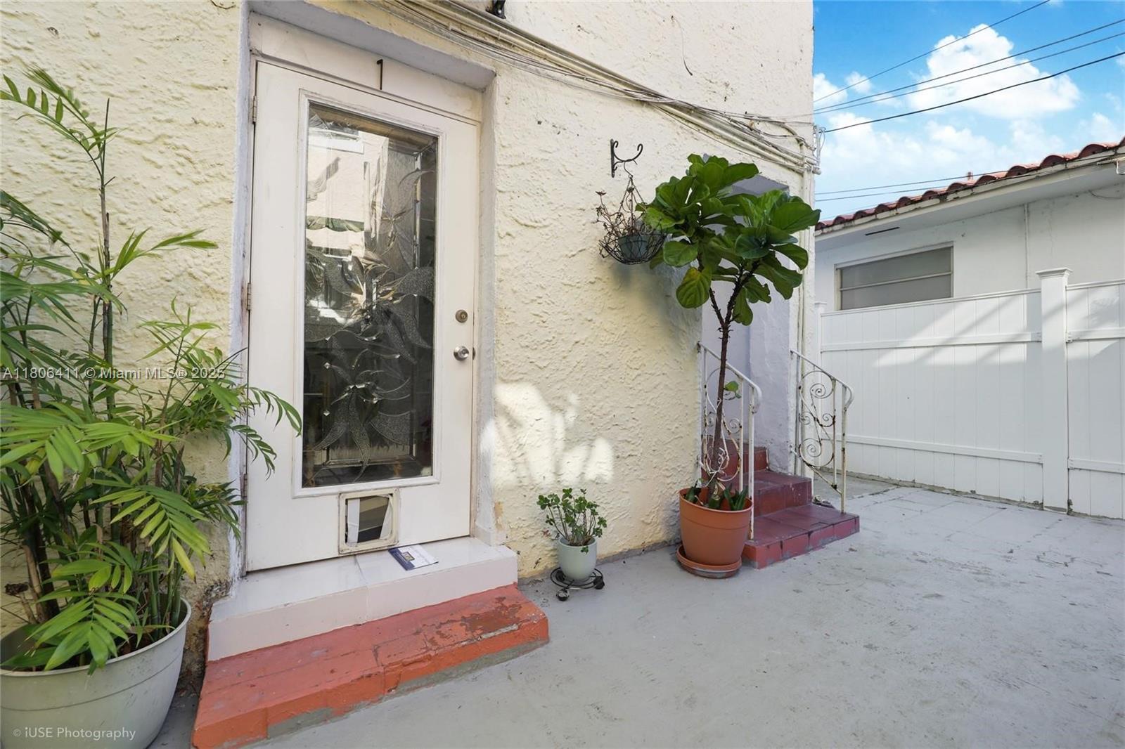 Rental Property at 1678 Sw 11th St 1, Miami, Broward County, Florida - Bedrooms: 2 
Bathrooms: 2  - $2,500 MO.