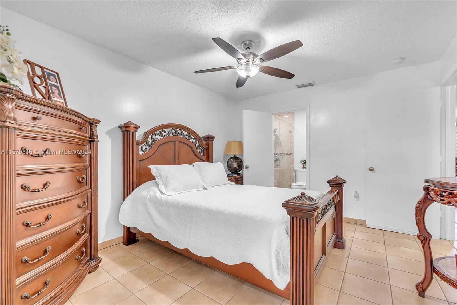 GRAND VISTA CONDO - Residential