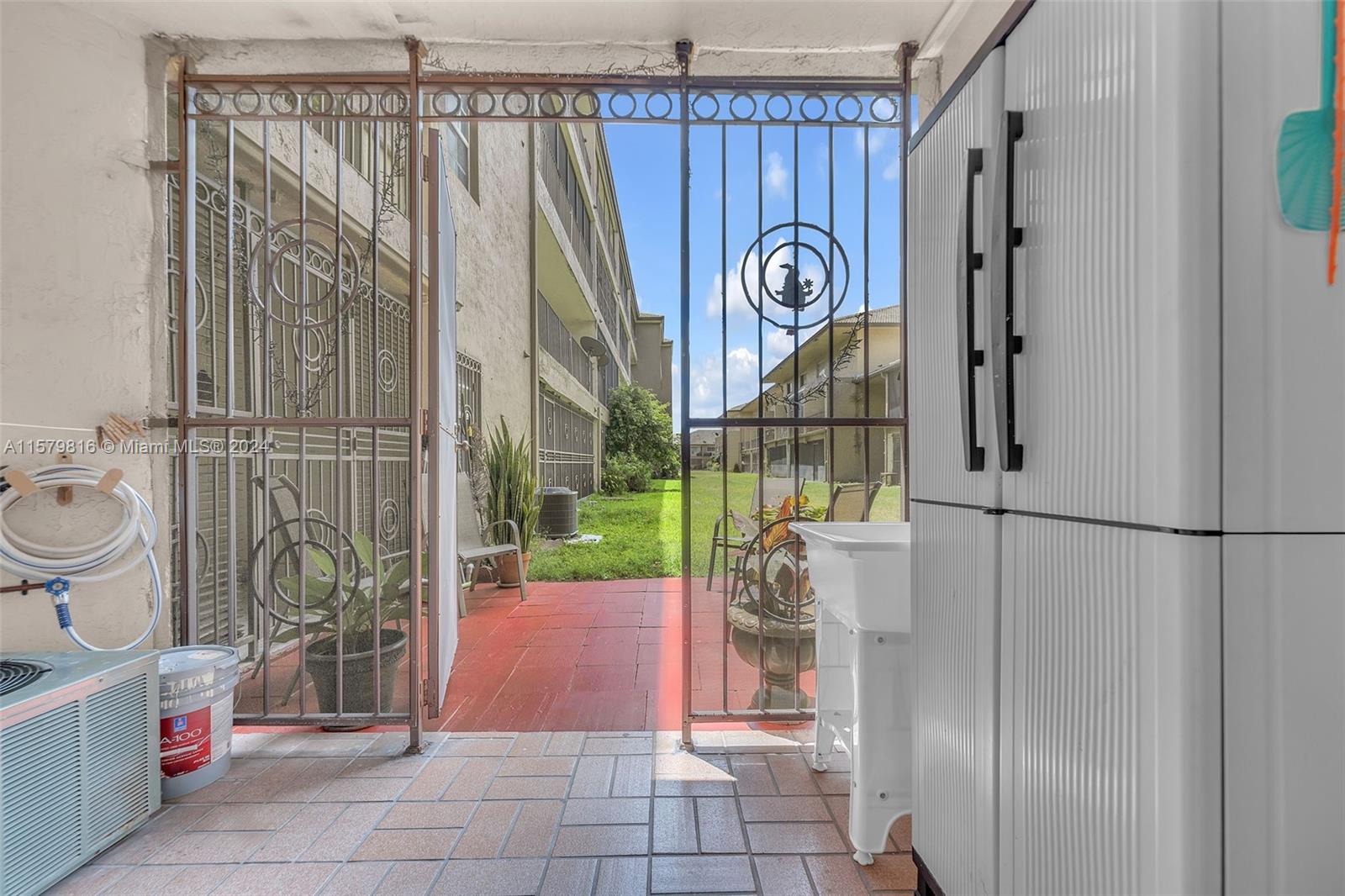 GRAND VISTA CONDO - Residential