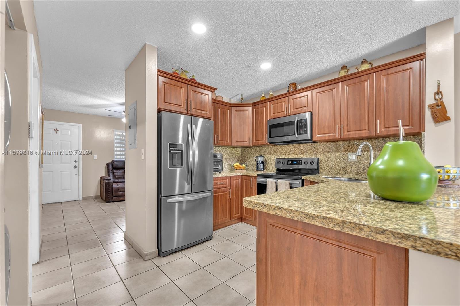 GRAND VISTA CONDO - Residential