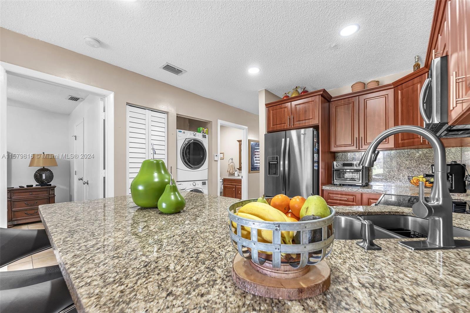 GRAND VISTA CONDO - Residential