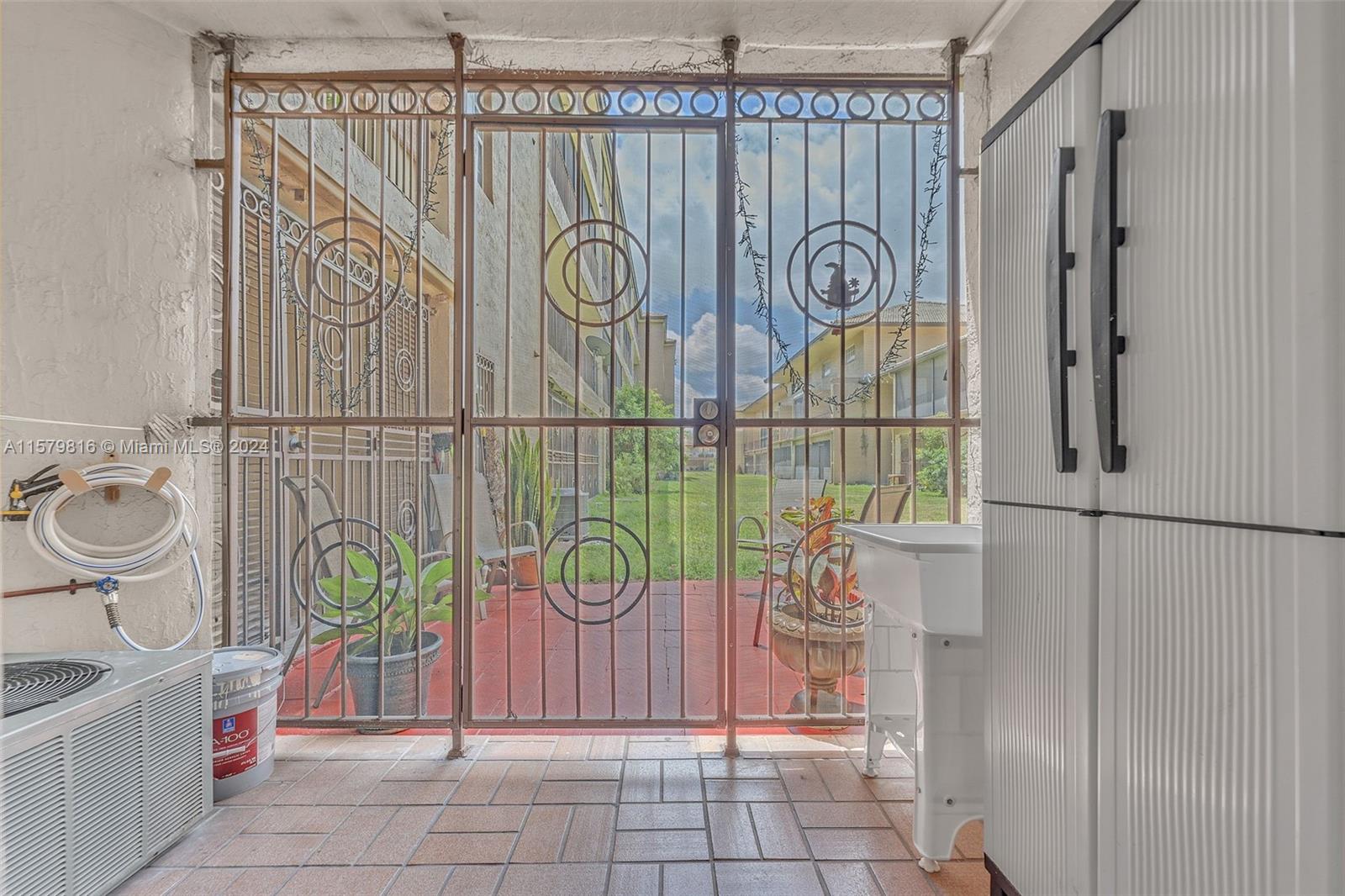 GRAND VISTA CONDO - Residential