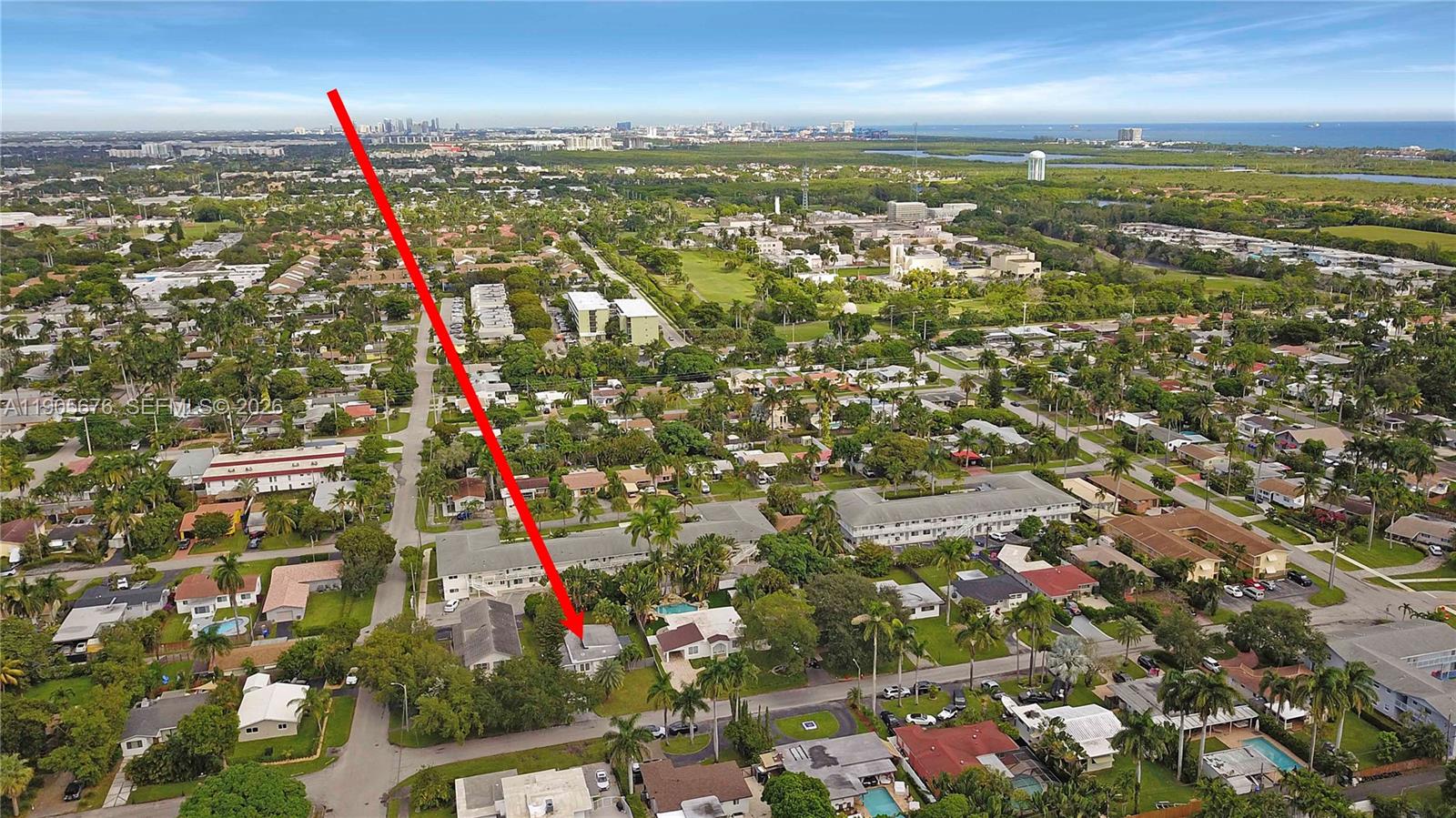 HOLLYWOOD COUNTRY CLUB DI - Residential