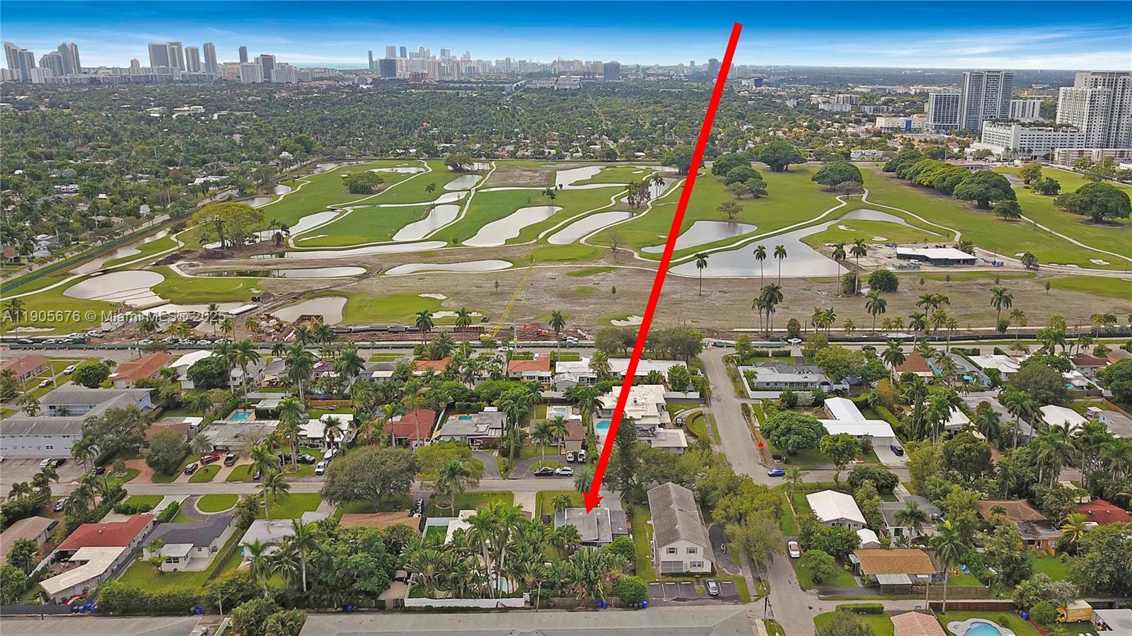 HOLLYWOOD COUNTRY CLUB DI - Residential