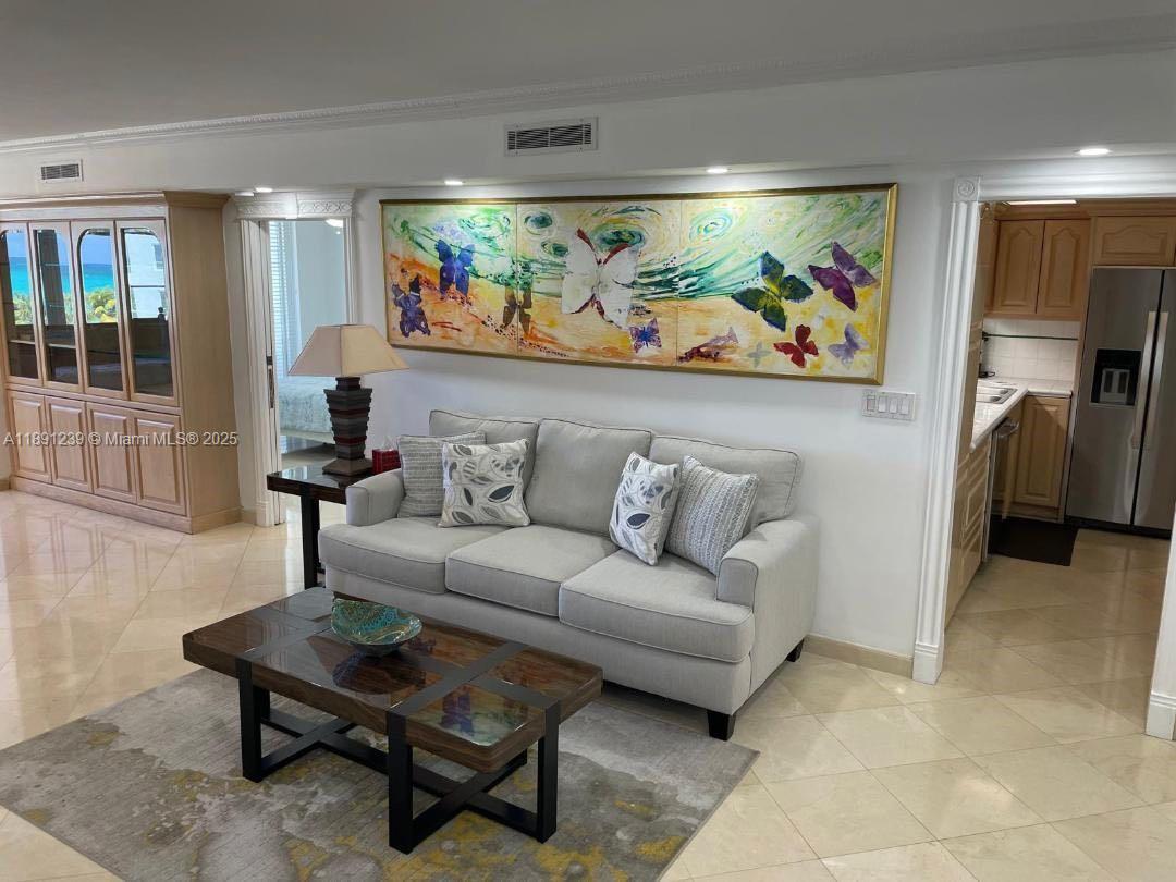 THE CARRIAGE CLUB NORTH C - Residential
