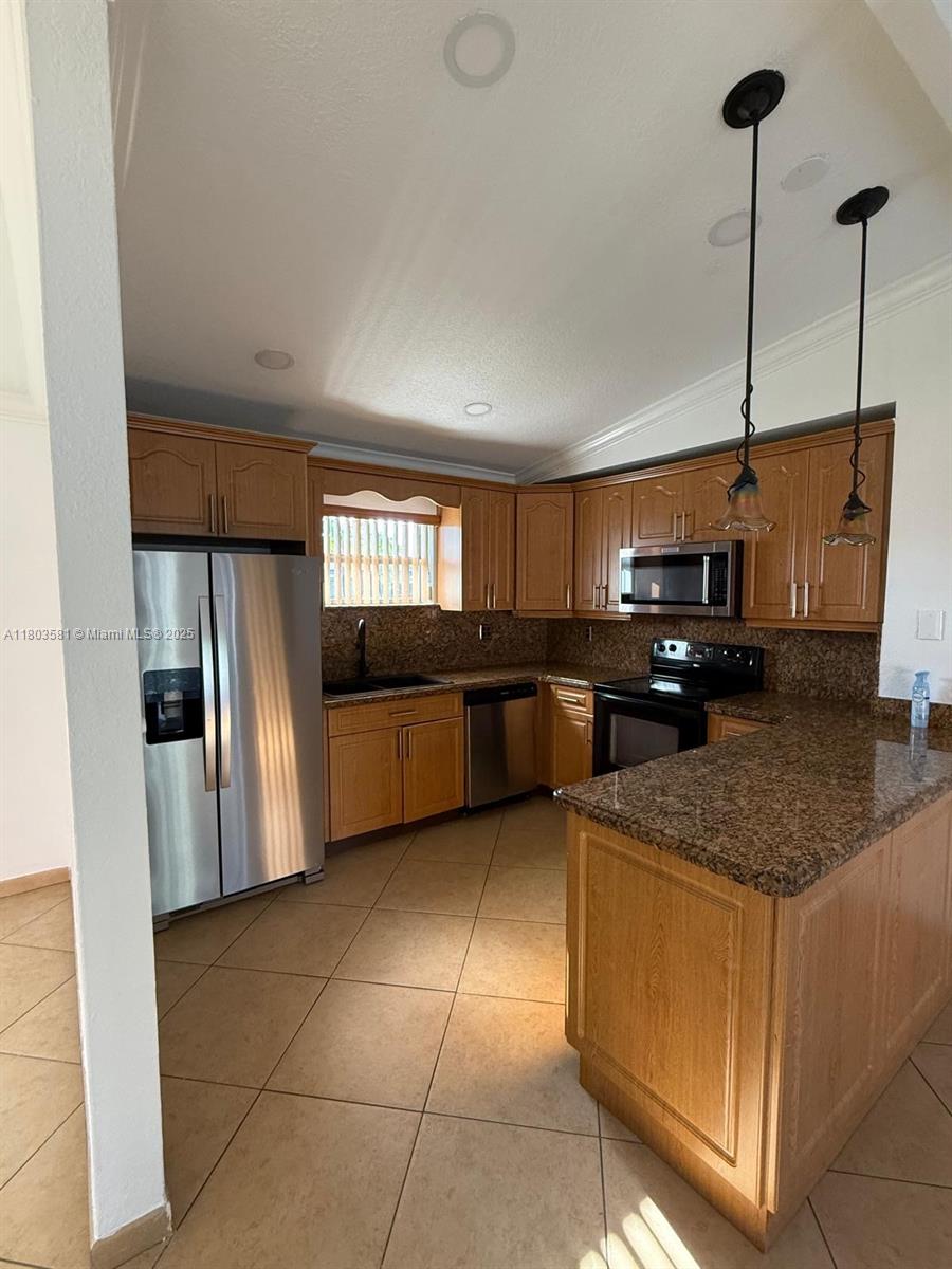 17035 SW 107th Ct