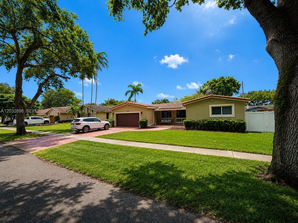 Photo of 8907 SW 49th Ct #0, Cooper City, FL 33328 (MLS # A12032898)