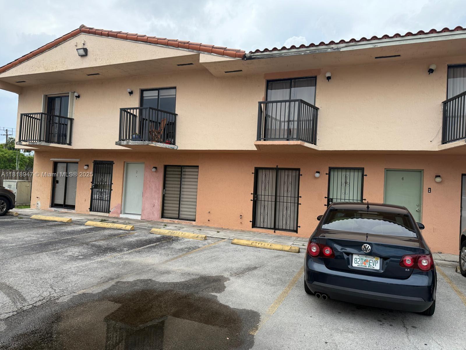 MIDWAY MANSIONS TOWNHOMES - Residential Lease