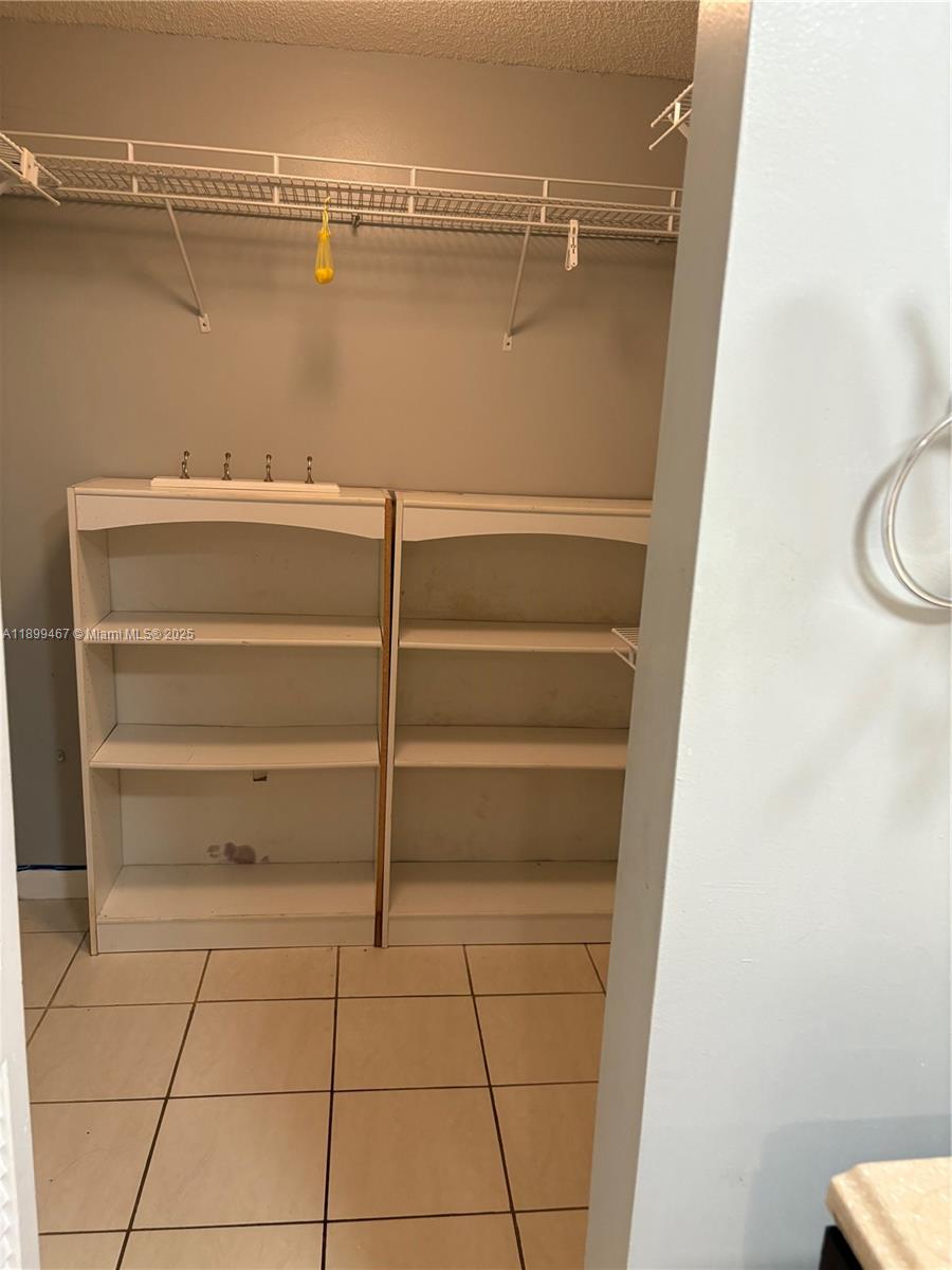 INTRACOASTAL POINT CONDO - Residential Lease