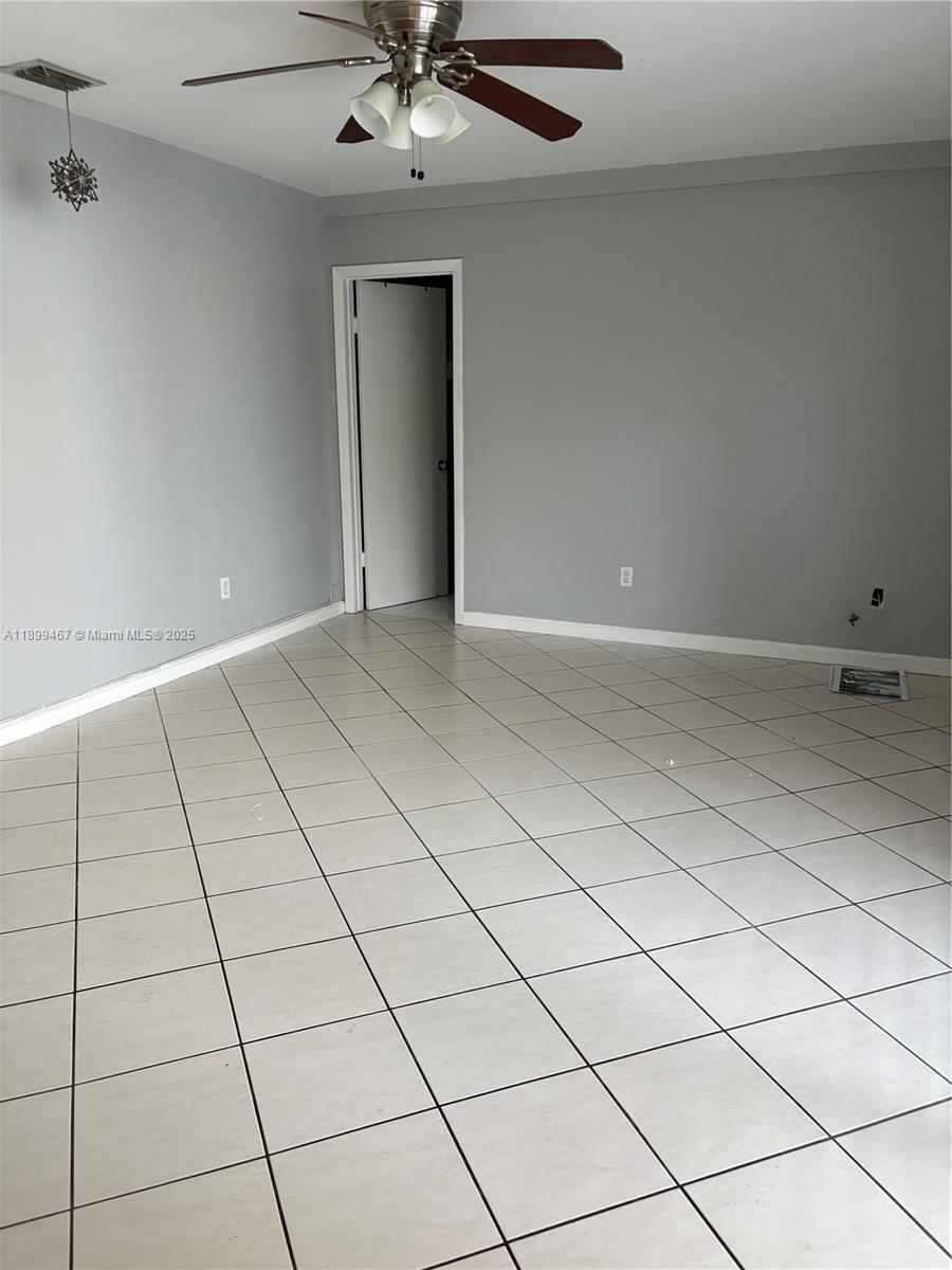 INTRACOASTAL POINT CONDO - Residential Lease