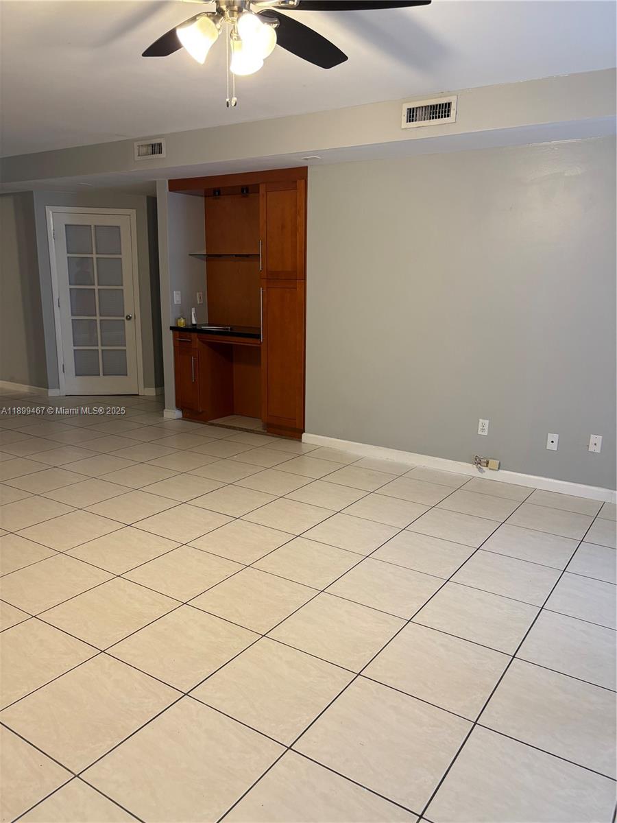 INTRACOASTAL POINT CONDO - Residential Lease