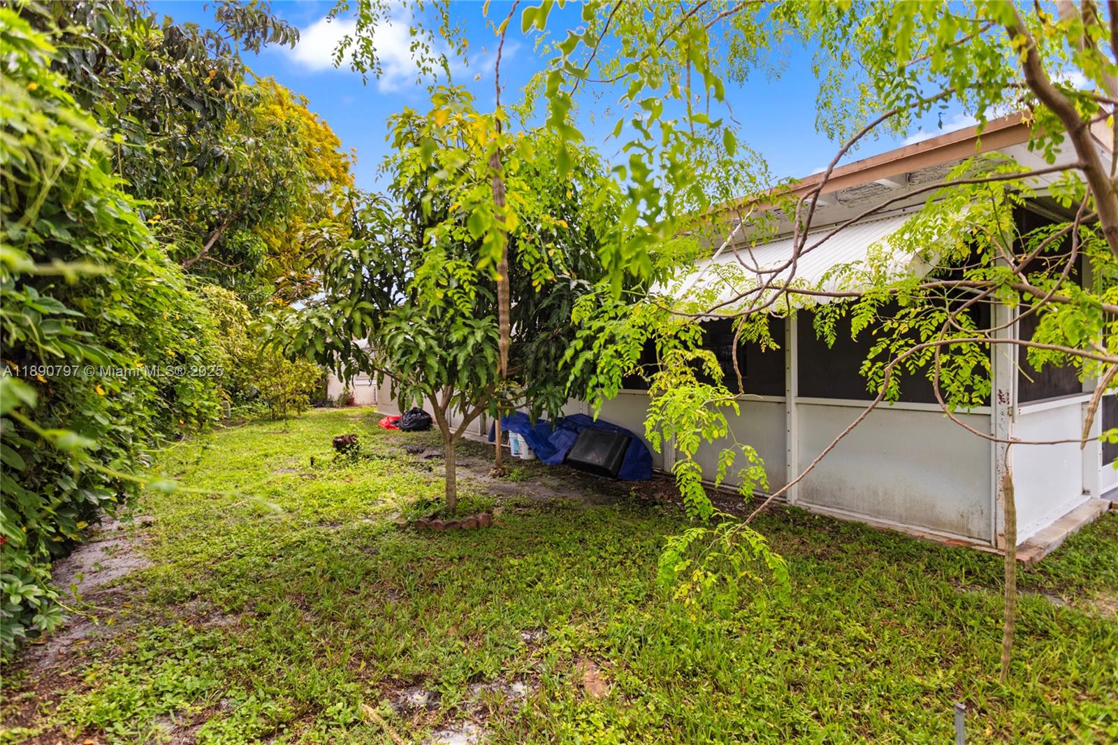 MAINLANDS OF TAMARAC LAKE - Residential