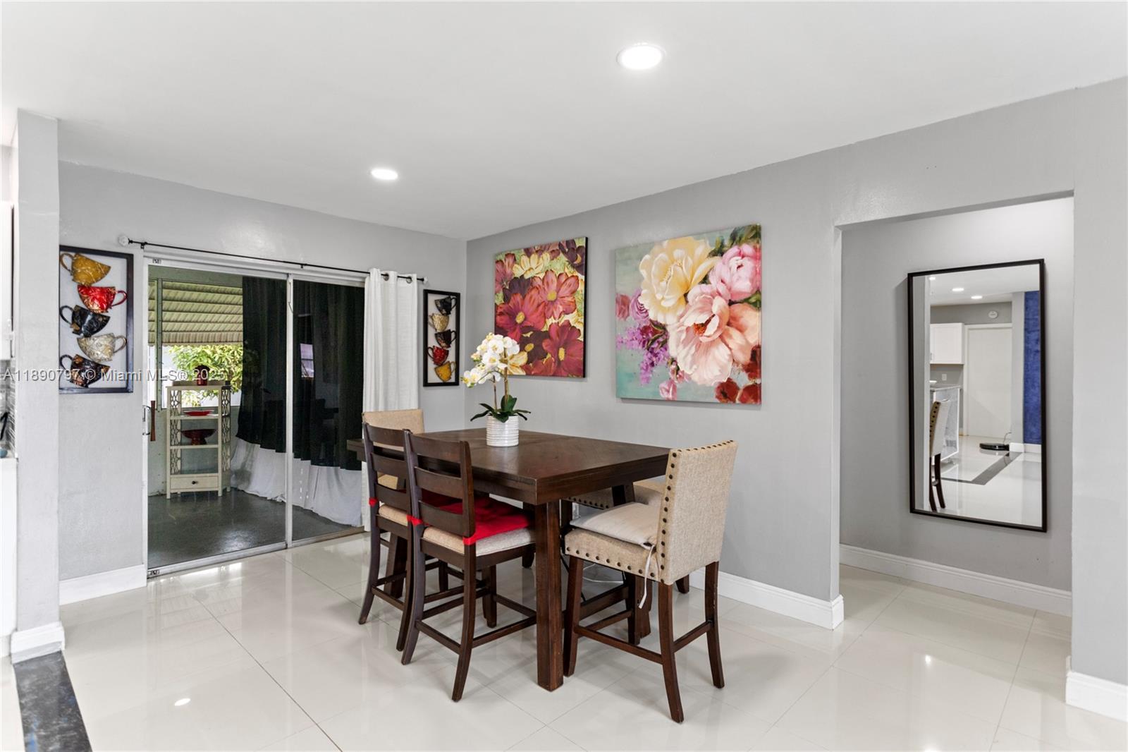 MAINLANDS OF TAMARAC LAKE - Residential