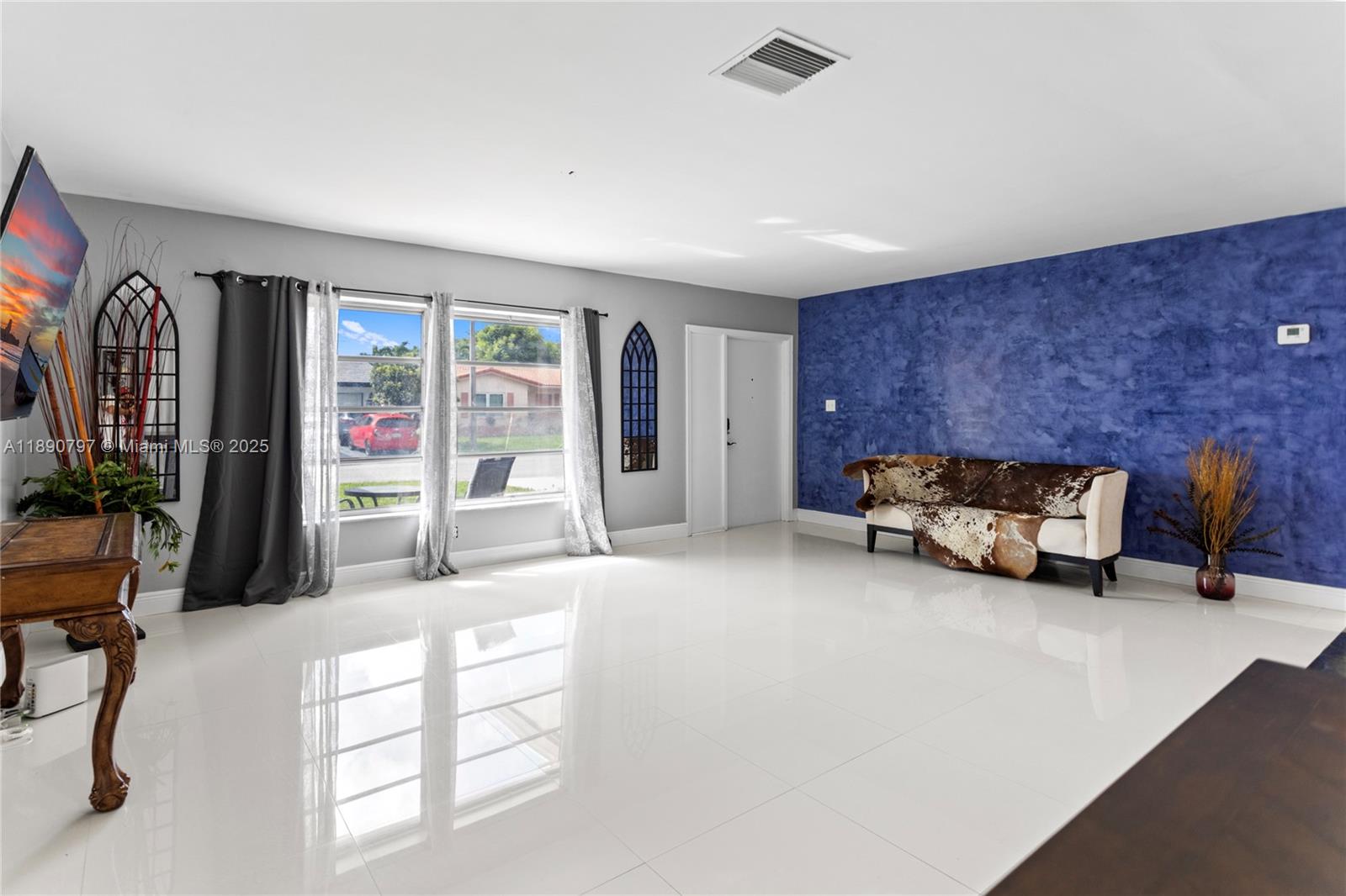 MAINLANDS OF TAMARAC LAKE - Residential