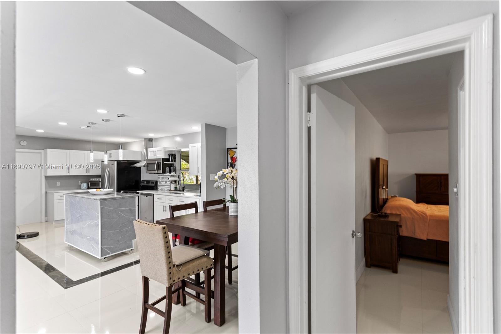 MAINLANDS OF TAMARAC LAKE - Residential