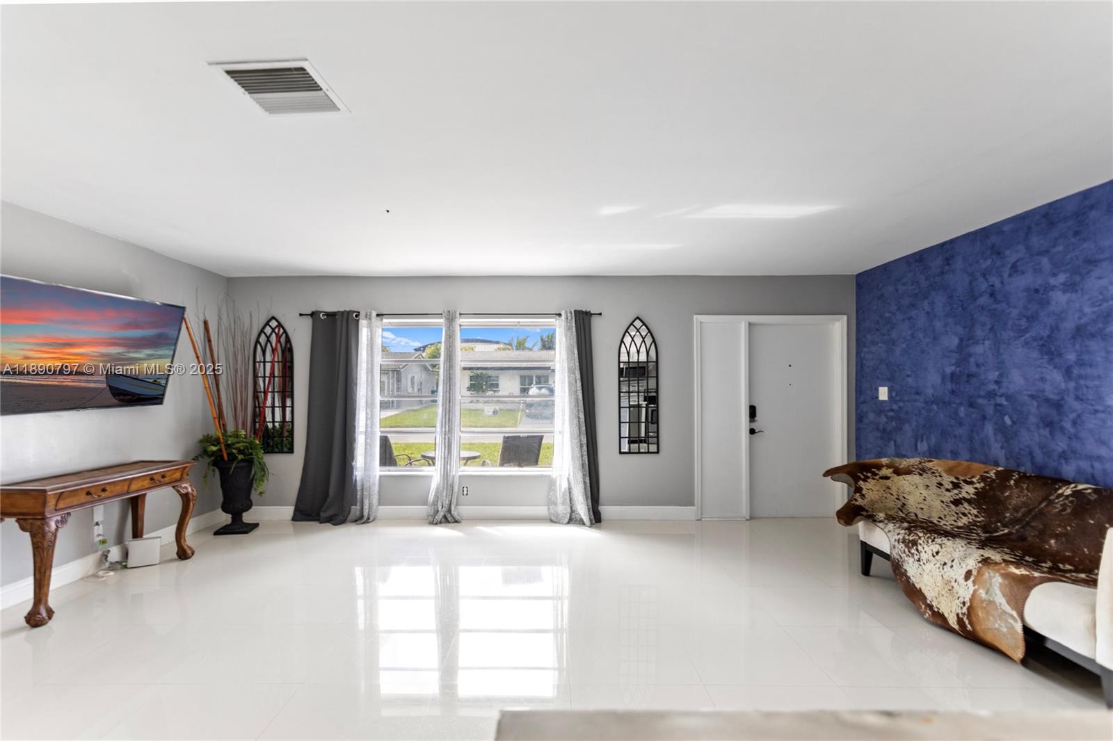 MAINLANDS OF TAMARAC LAKE - Residential