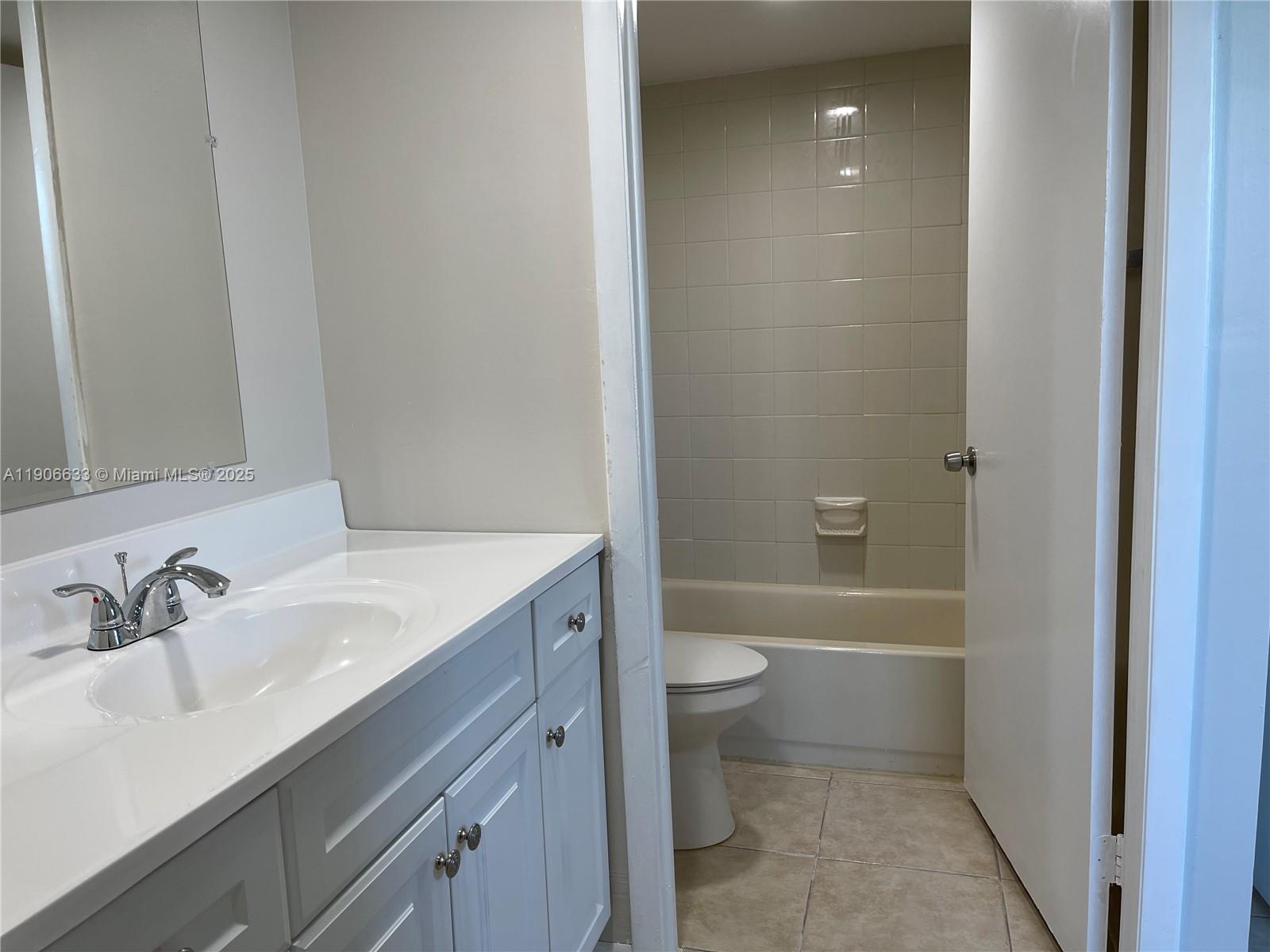 GARDENS OF KENDALL SOUTH - Residential Lease