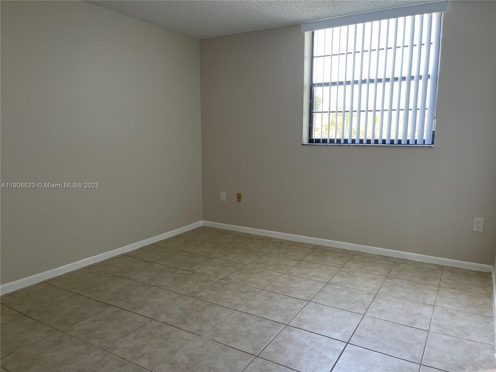 GARDENS OF KENDALL SOUTH - Residential Lease