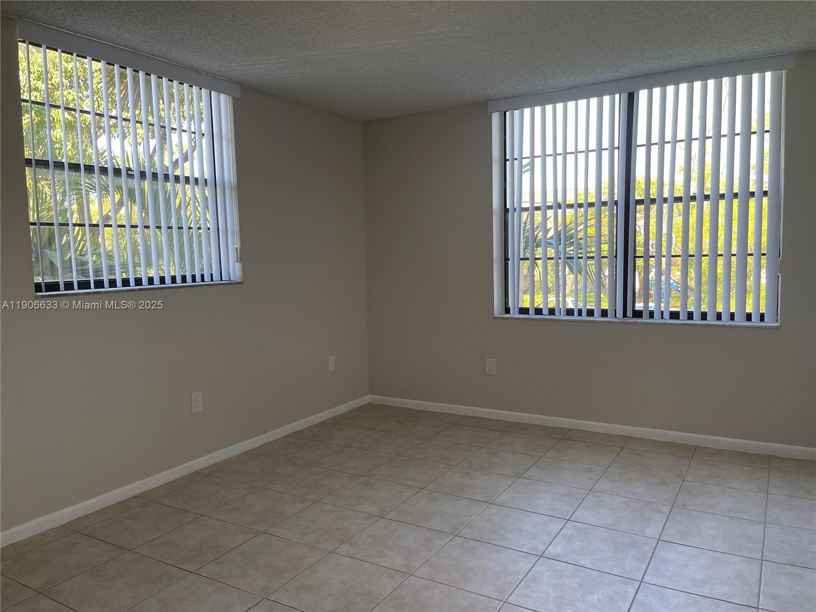 GARDENS OF KENDALL SOUTH - Residential Lease