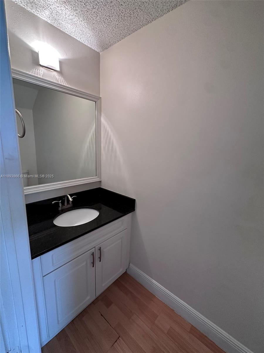 SECTORS 3 & 4 BOUNDARY PL - Residential Lease