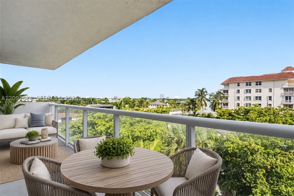 10000 W BAY HARBOR DR APT 501, BAY HARBOR ISLANDS, FL 33154 - Image 6d724a00a22f46307d812873497e8cc3/64256724