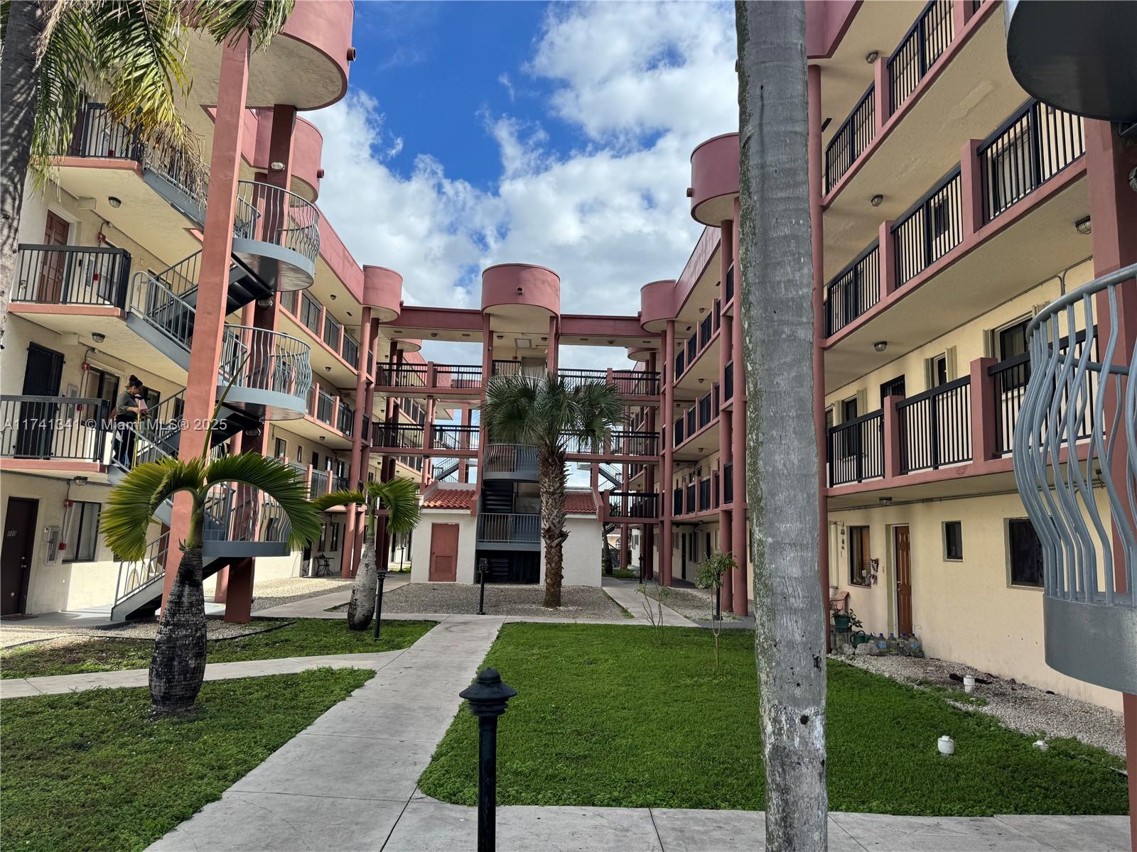 5420 W 21st Ct 411, Hialeah, Miami-Dade County, Florida - 2 Bedrooms  
2 Bathrooms - 