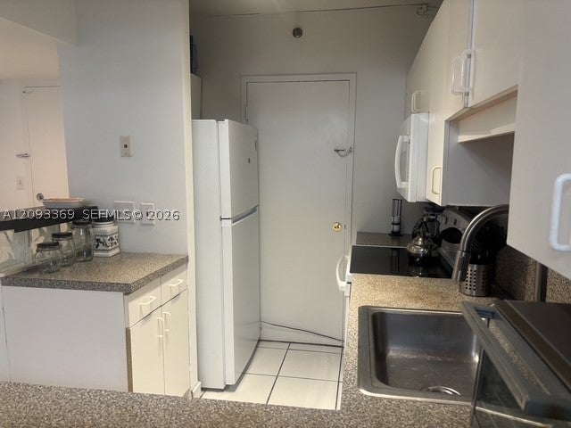 100 Lincoln Rd 802