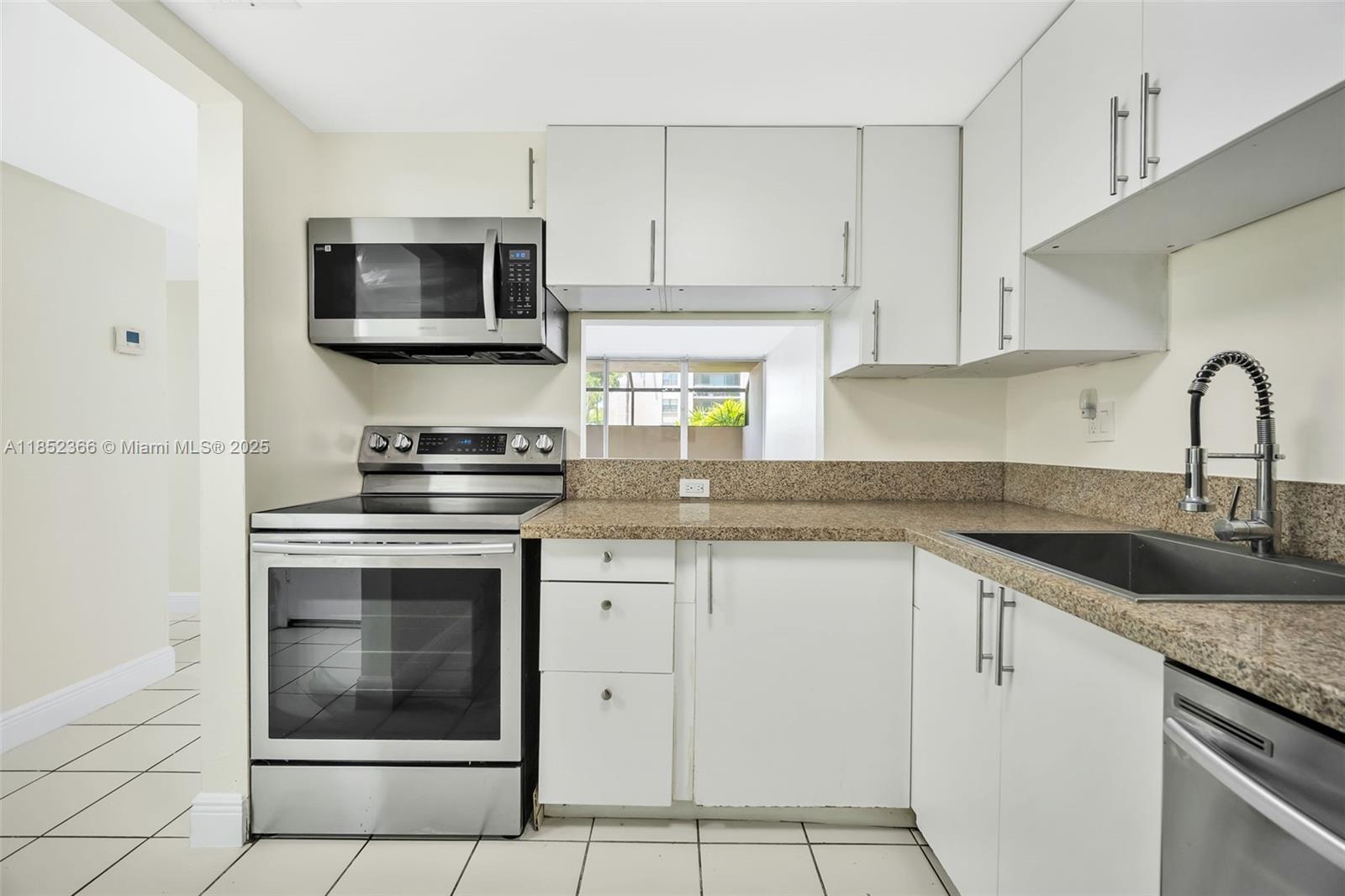 GARDEN OF KENDALL CONDO N - Residential