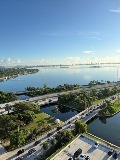 600 NE 36th St 2002 Miami FL 33137
