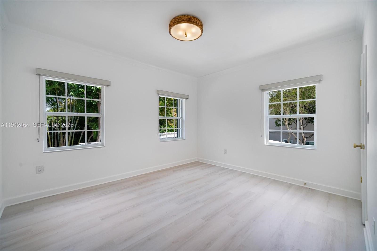 CORAL GABLES RIVIERA SEC - Residential Lease