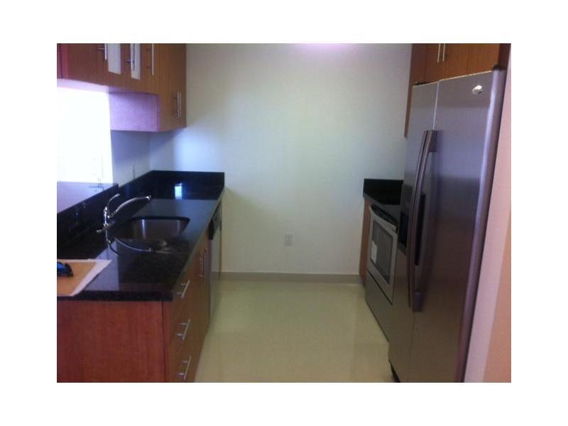 23 BISCAYNE BAY - Residential Lease