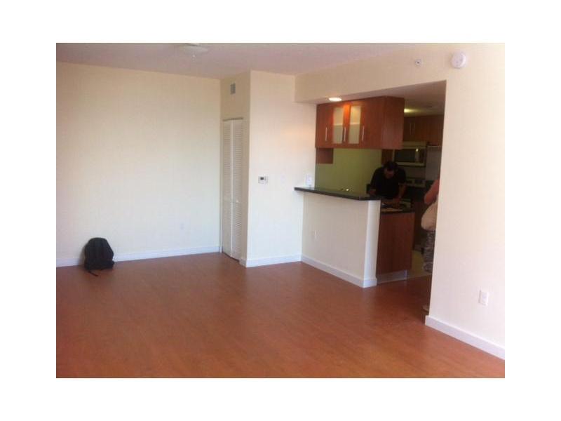 23 BISCAYNE BAY - Residential Lease