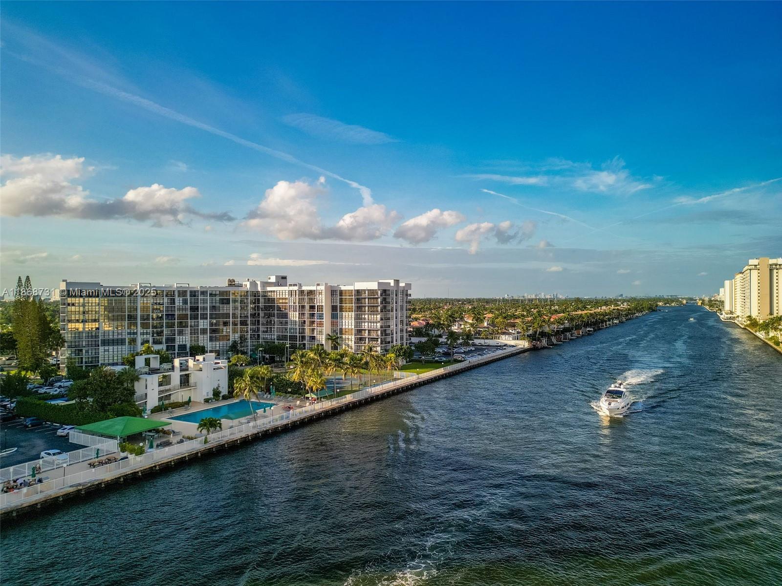 OCEANVIEW PARK CONDO - Residential