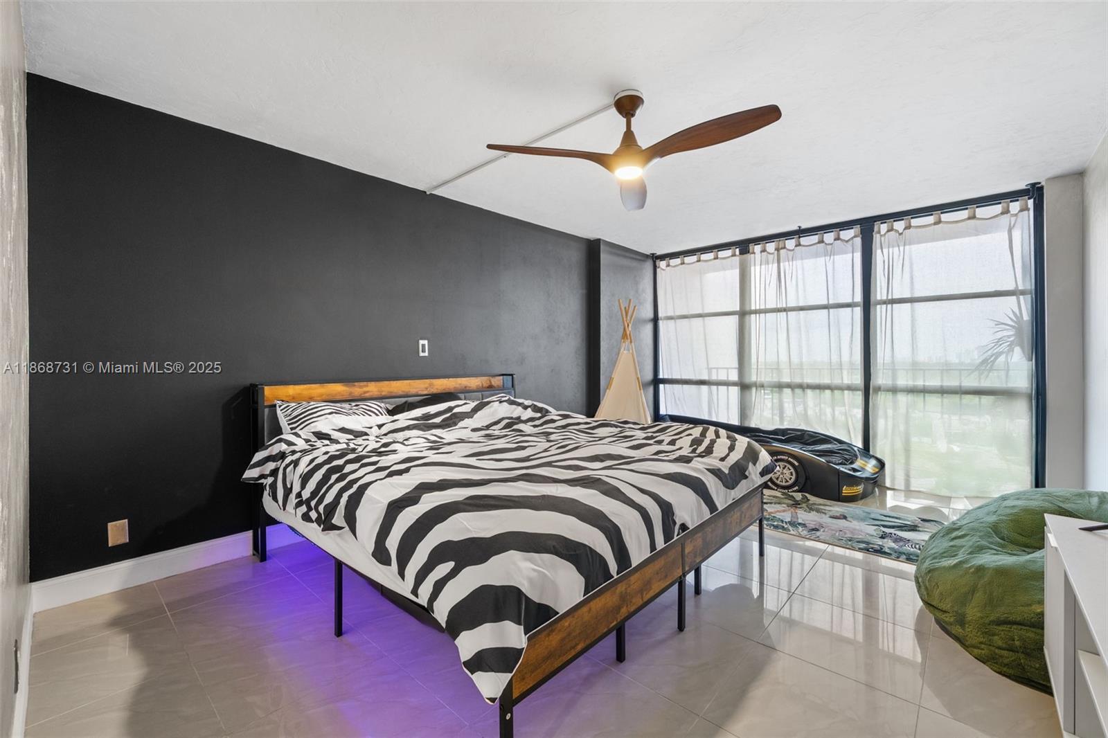 OCEANVIEW PARK CONDO - Residential