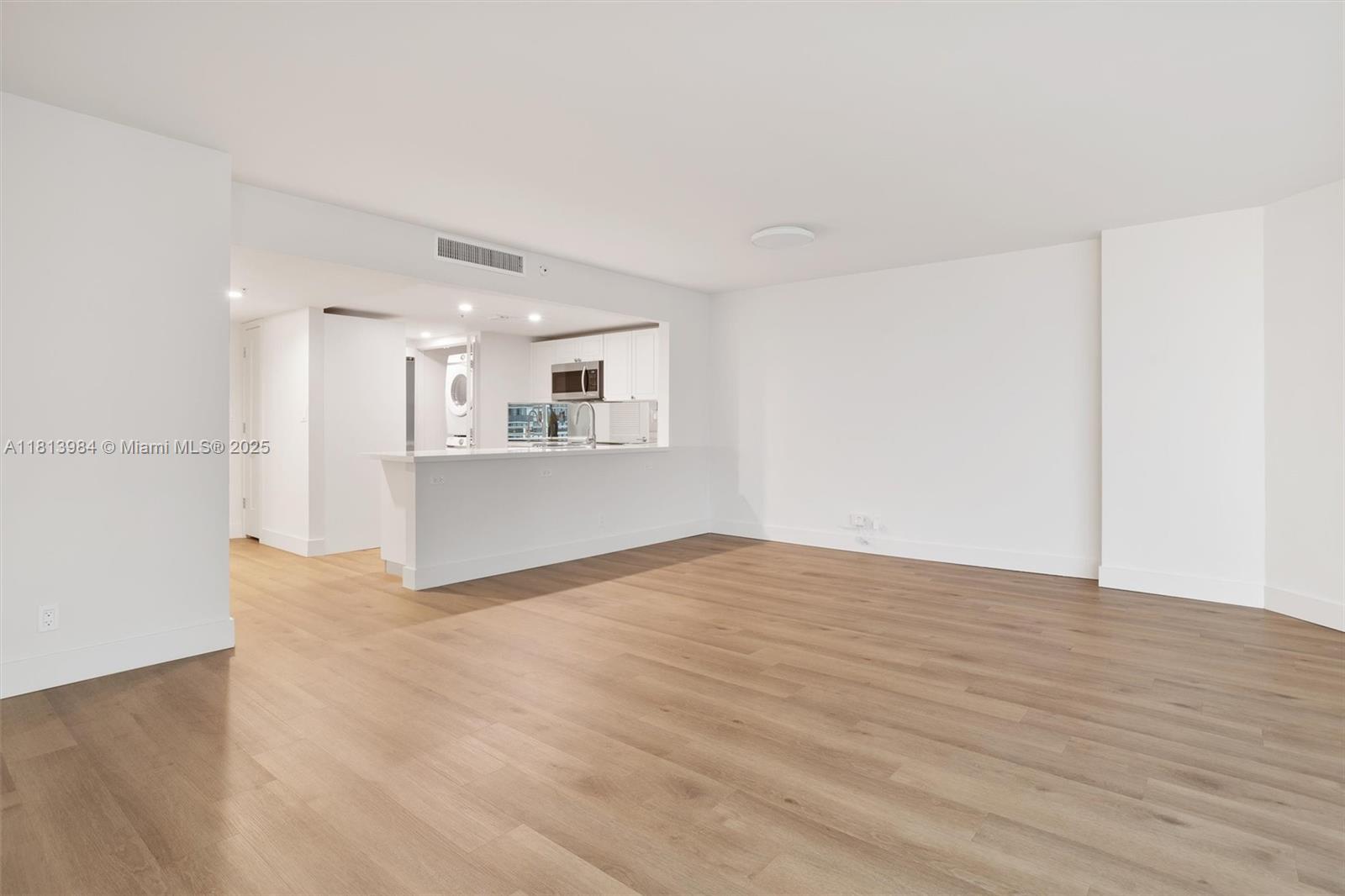 The Hamilton - Residential Lease