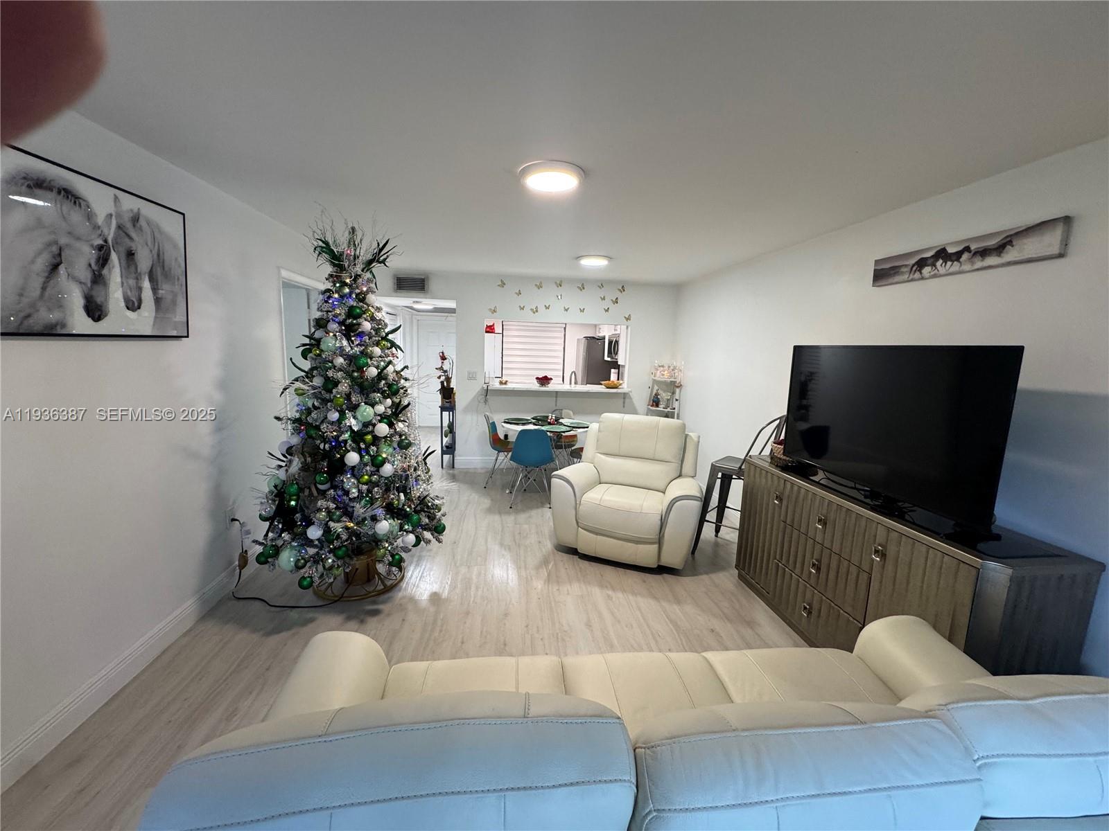 COLONY POINT 1 CONDO - Residential