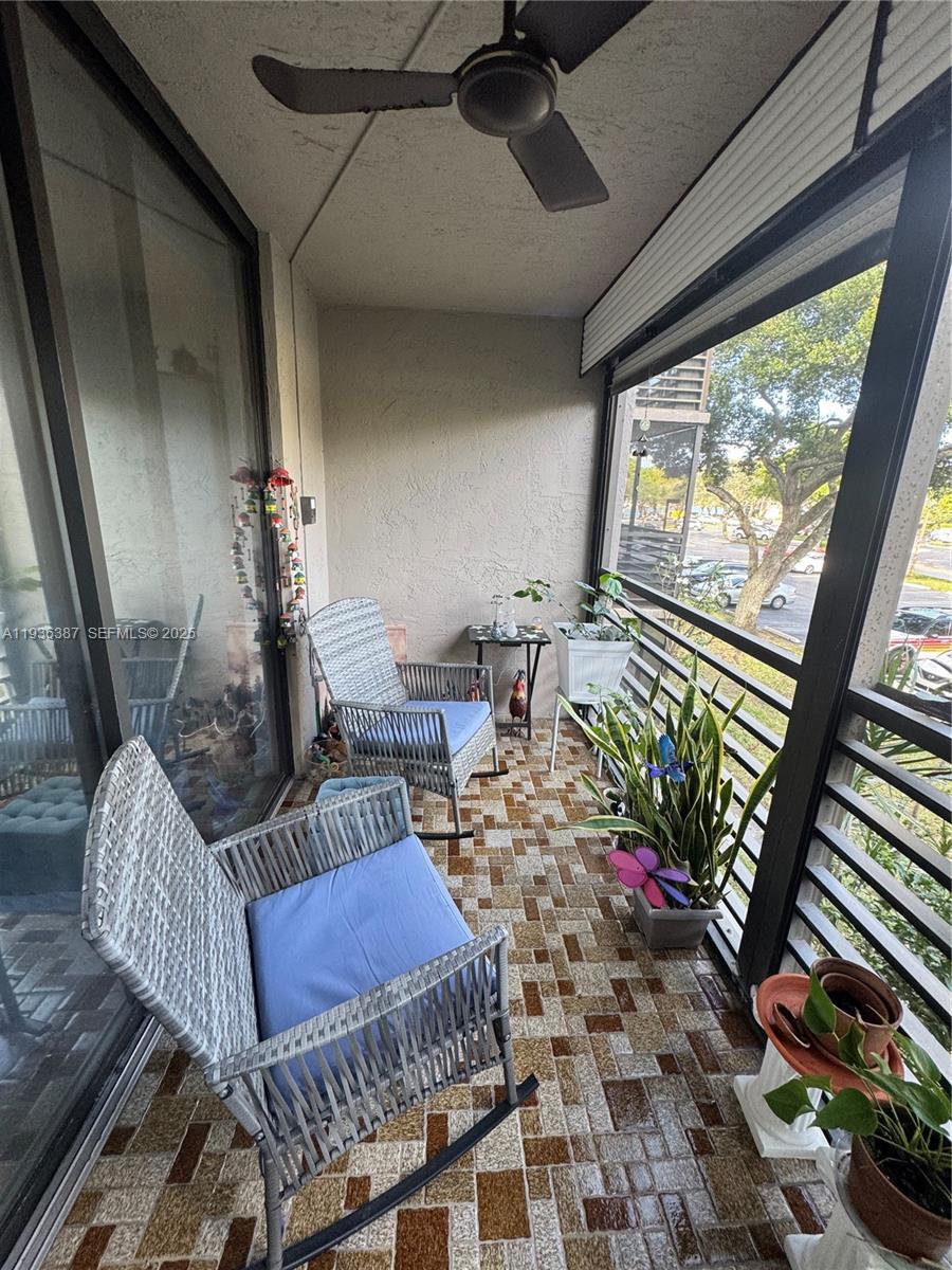 COLONY POINT 1 CONDO - Residential