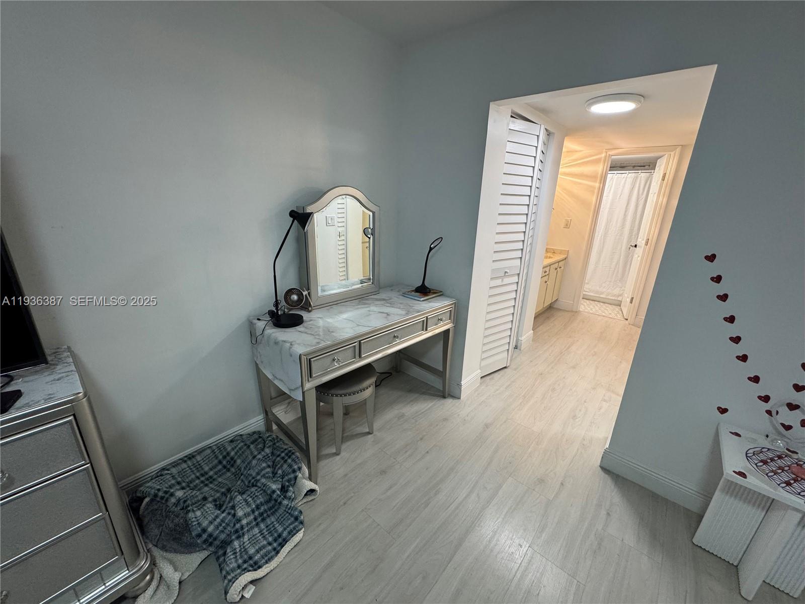 COLONY POINT 1 CONDO - Residential