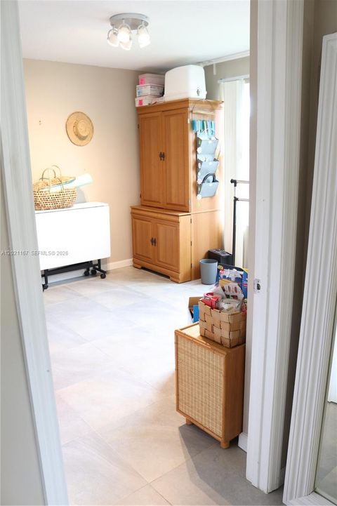 Tiny photo for Boynton Beach, FL 33435 (MLS # A12021167)