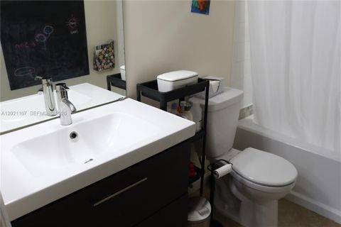 Tiny photo for Boynton Beach, FL 33435 (MLS # A12021167)