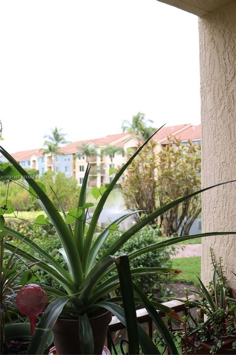 Tiny photo for Boynton Beach, FL 33435 (MLS # A12021167)