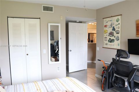 Tiny photo for Boynton Beach, FL 33435 (MLS # A12021167)