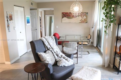 Tiny photo for Boynton Beach, FL 33435 (MLS # A12021167)