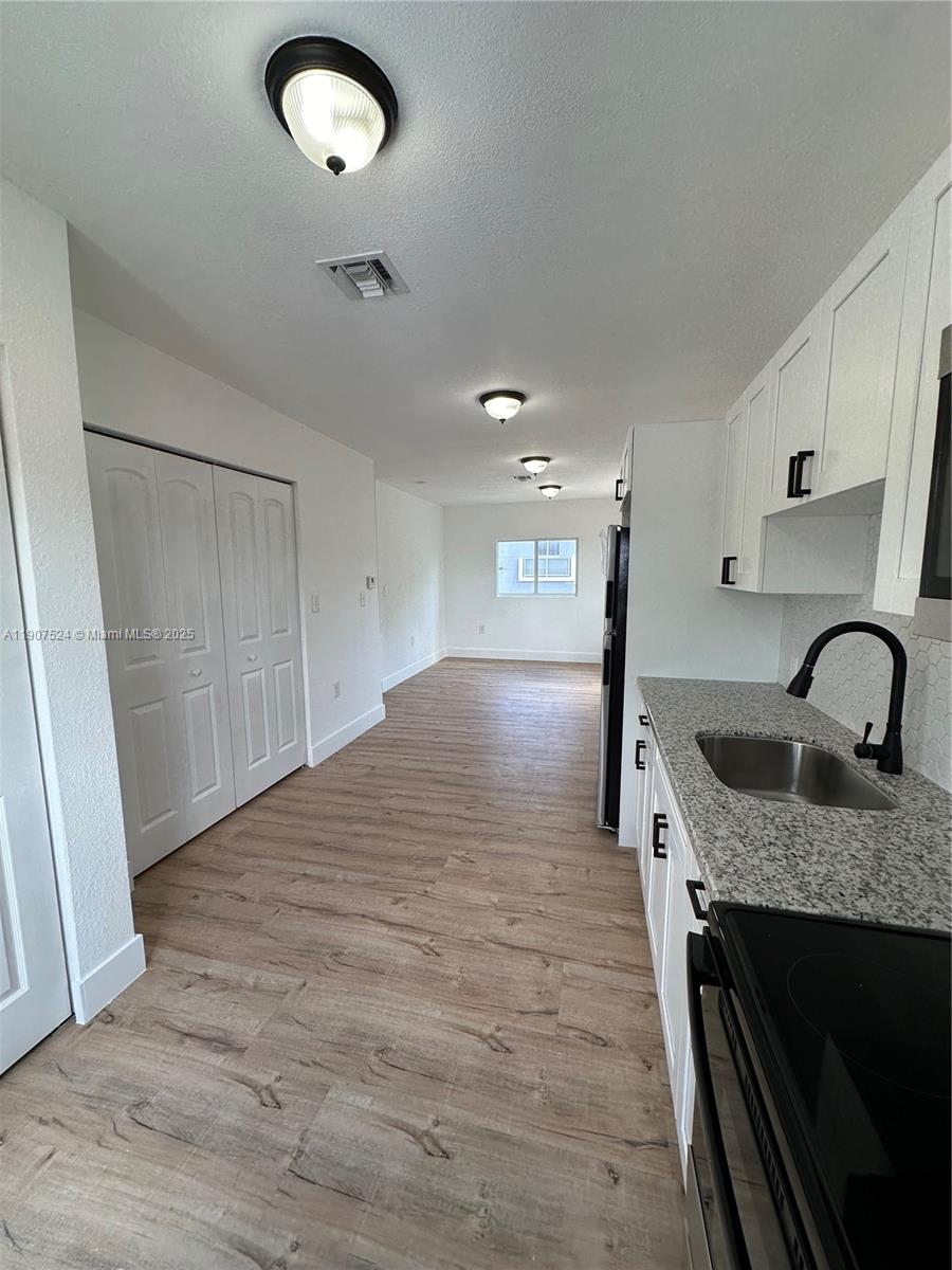 GLENHAVEN - Residential Lease